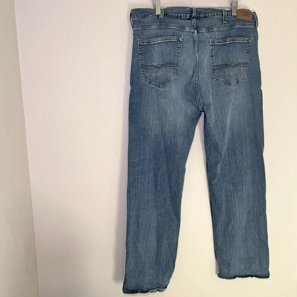 Levis these levi